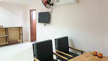 B Stay Phu Quoc Hotel