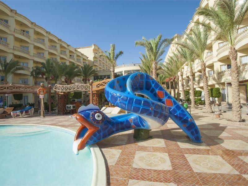 Hawaii Riviera Aqua Park Resort