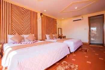 Little Garden Bungalow
