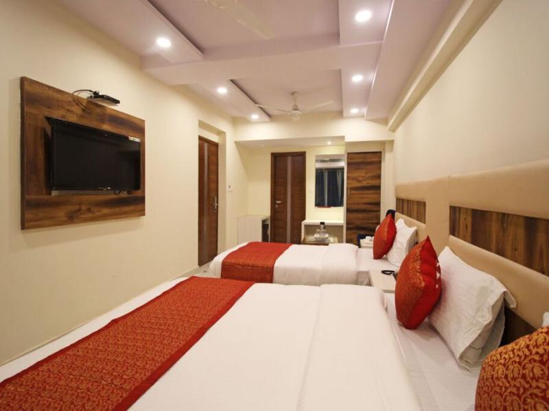 Hotel Shanti Plaza