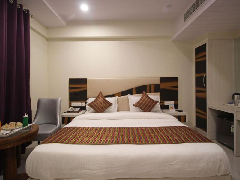 Hotel Shanti Plaza