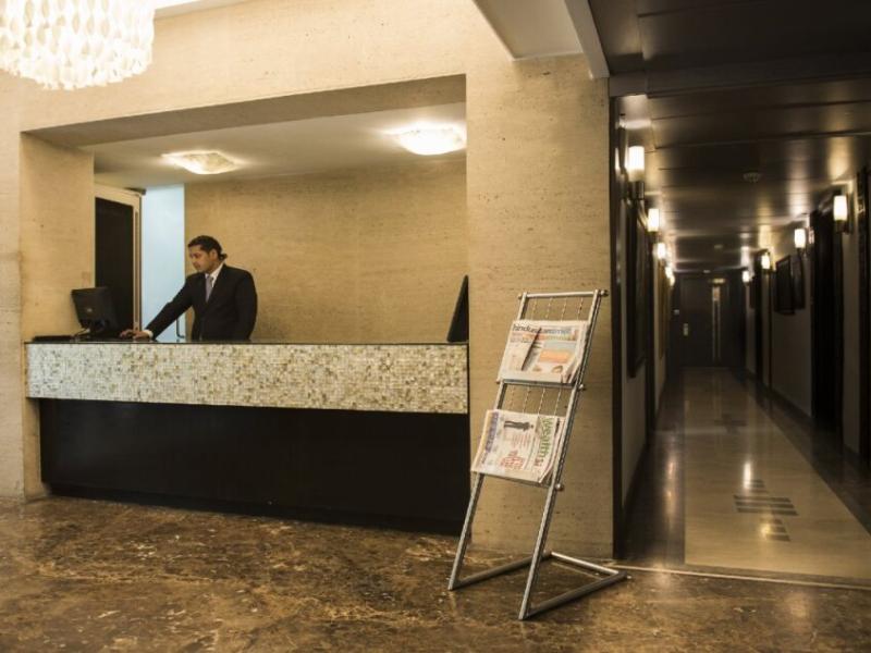 Hotel Diplomat