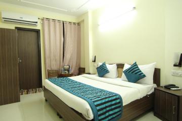 Отель Vishal Residency Индия, Дели, фото 1