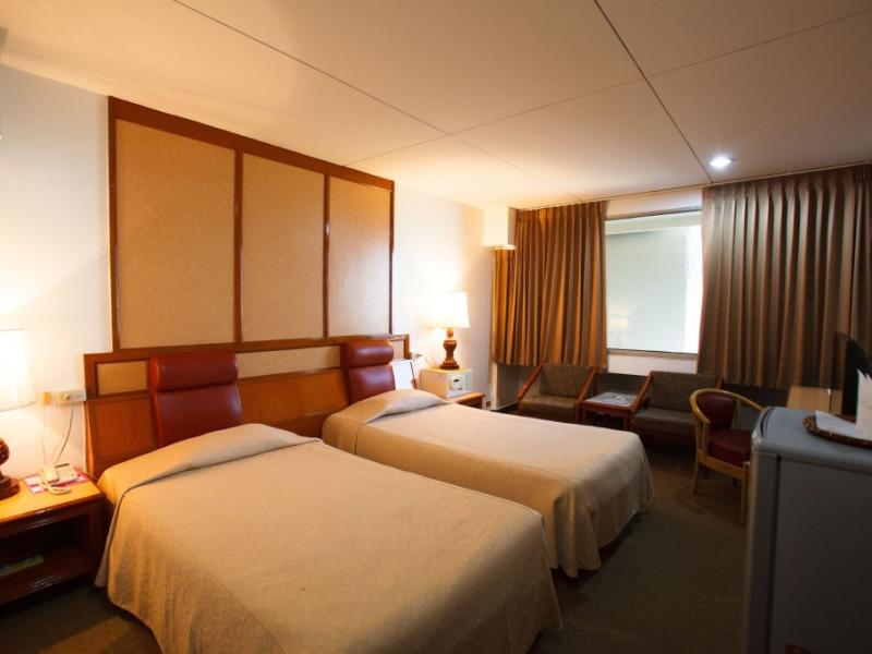 Nana Hotel
