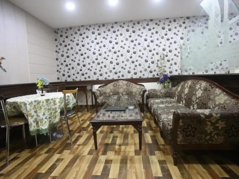 Amar Inn