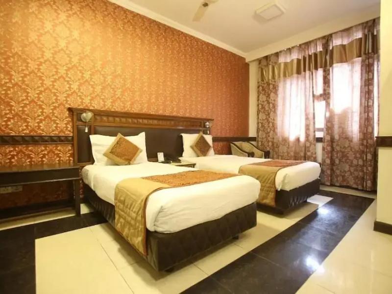 Amar Inn