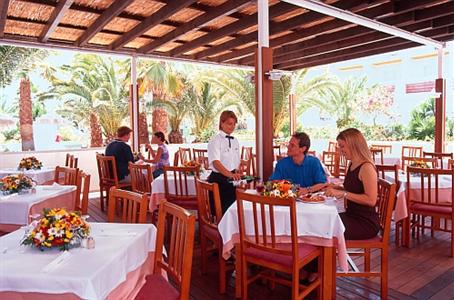 FERGUS Style Bahamas