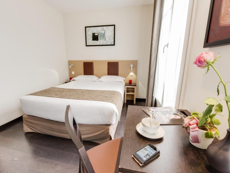 Source Hotel