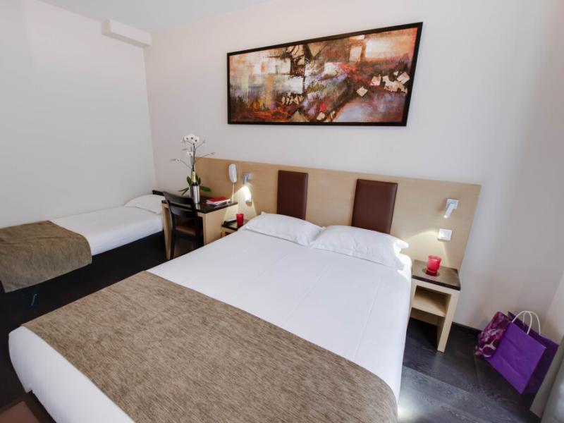 Source Hotel