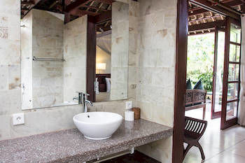 Отель Bali Harmony Villas Индонезия, о Бали, фото 25