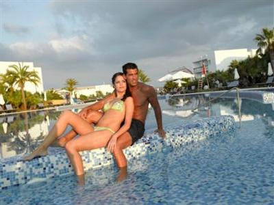 Grand Palladium Palace Ibiza Resort & Spa