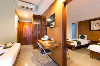 Отель Hadi Poetra Hotel Индонезия, Кута, фото 25