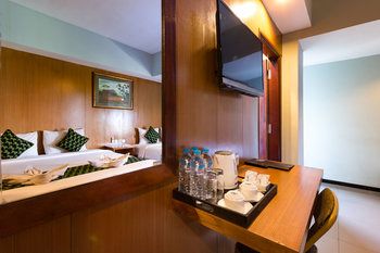 Отель Hadi Poetra Hotel Индонезия, Кута, фото 29