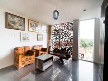Hadi Poetra Hotel