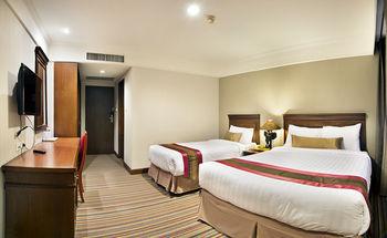 Royal Rattanakosin Hotel