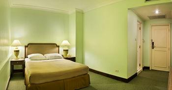 Royal Rattanakosin Hotel
