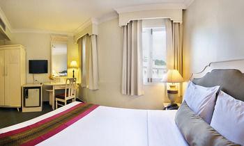 Royal Rattanakosin Hotel