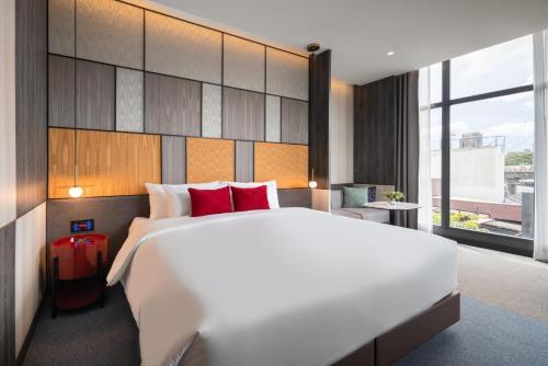 Ramada Plaza by Wyndham Bangkok Sukhumvit 48