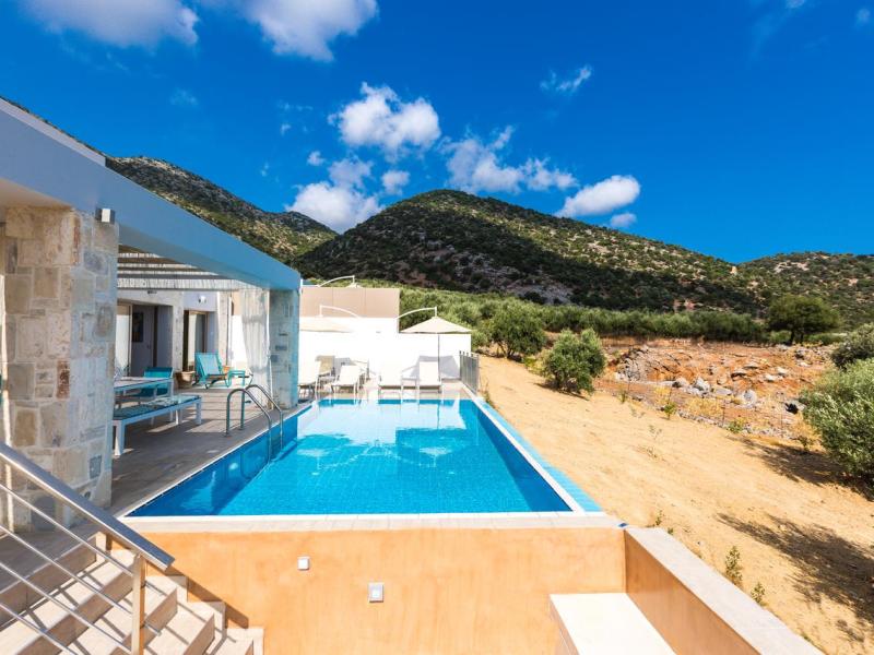 Filion Suites Resort & Spa