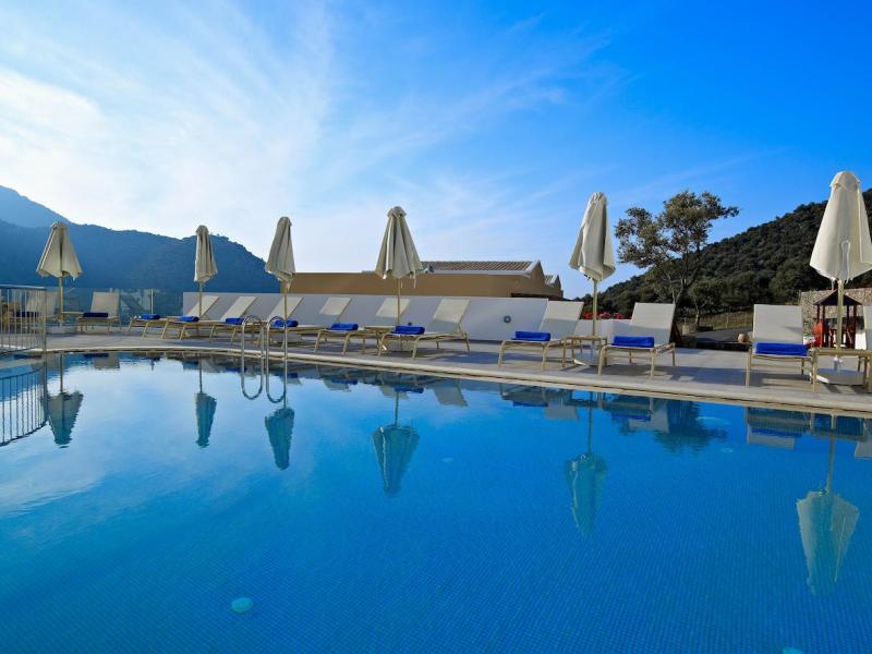 Filion Suites Resort & Spa