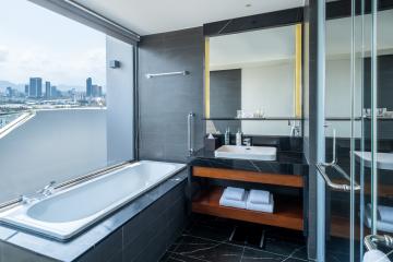 Отель Hilton Garden Inn Da Nang Вьетнам, Дананг, фото 6
