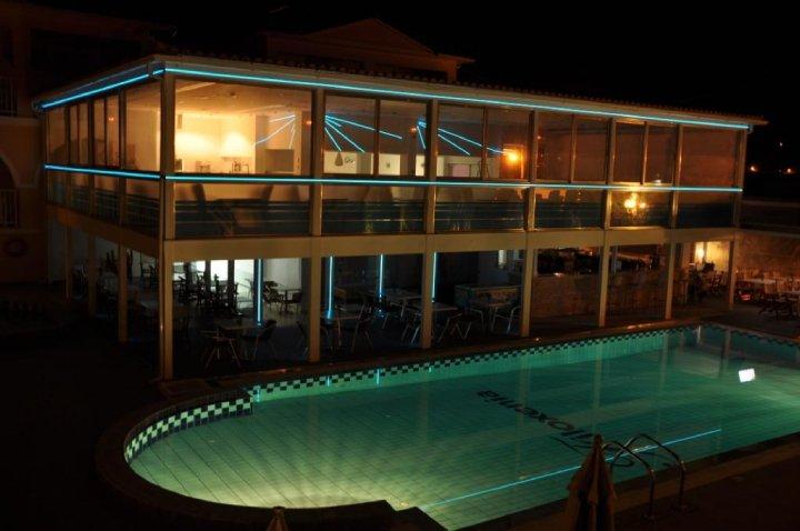 Filoxenia Hotel