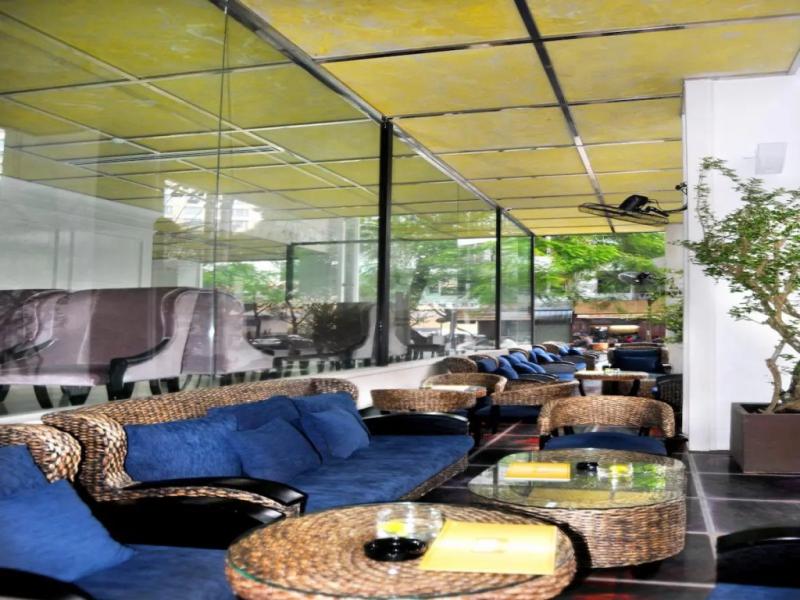 Me Saigon Boutique Hotel