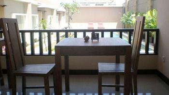 Svarna Suite Seminyak