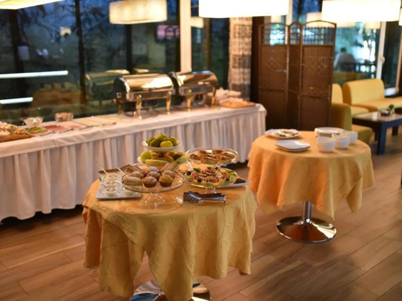 Sokrat Hotel