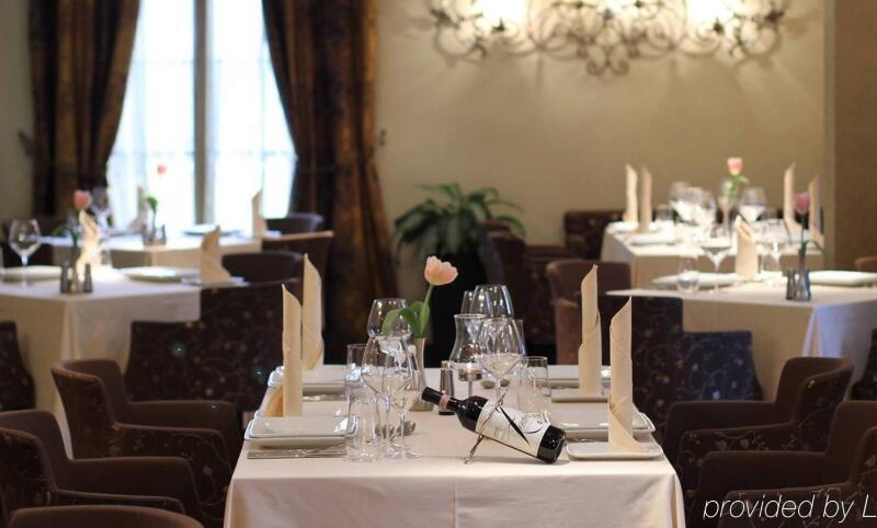 MonarC Hotel