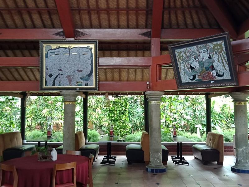 Puri Padi Hotel