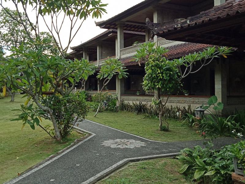 Puri Padi Hotel
