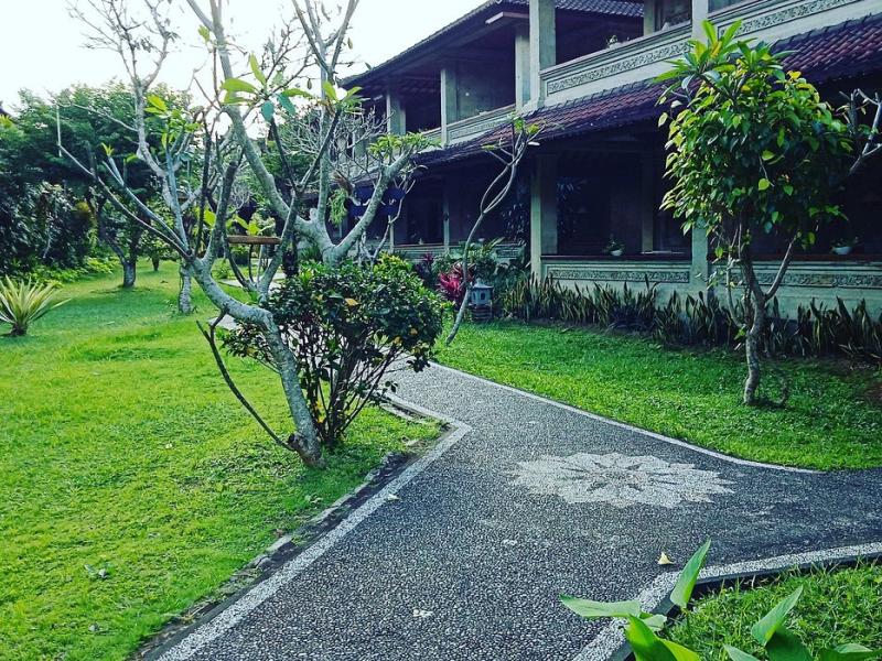 Puri Padi Hotel