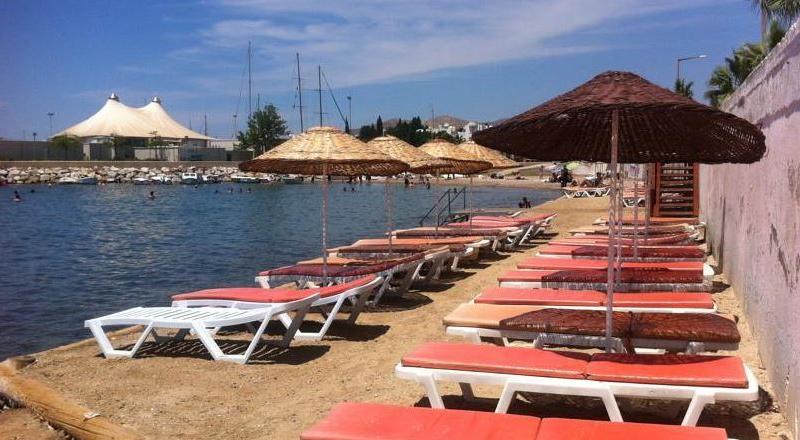 Fiorita Beach Hotel