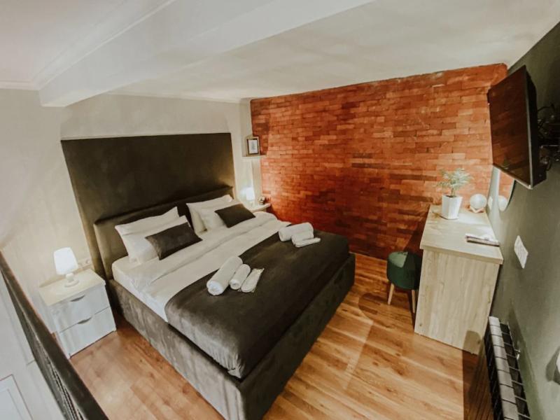 Luxury inn