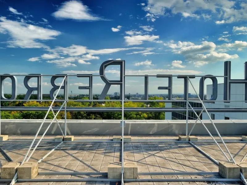 Rebro Hotel