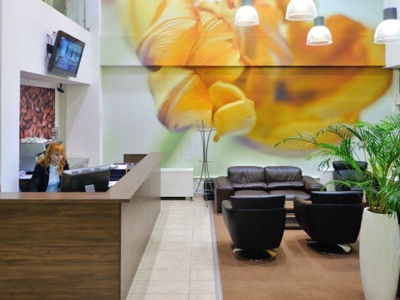 Rebro Hotel