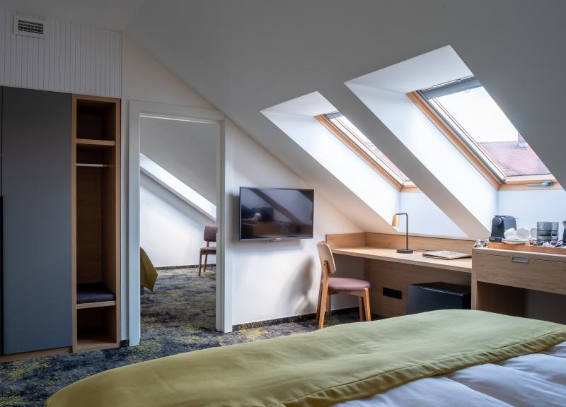 Amber Shore Collection