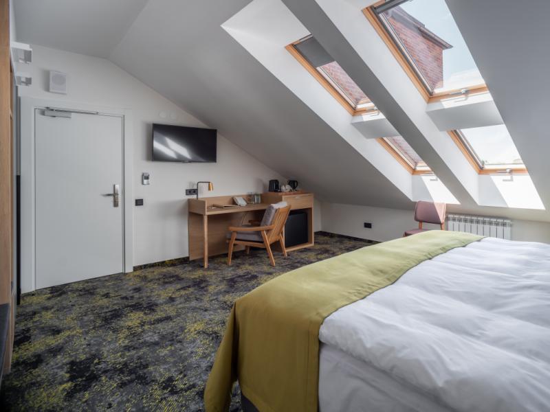 Amber Shore Collection