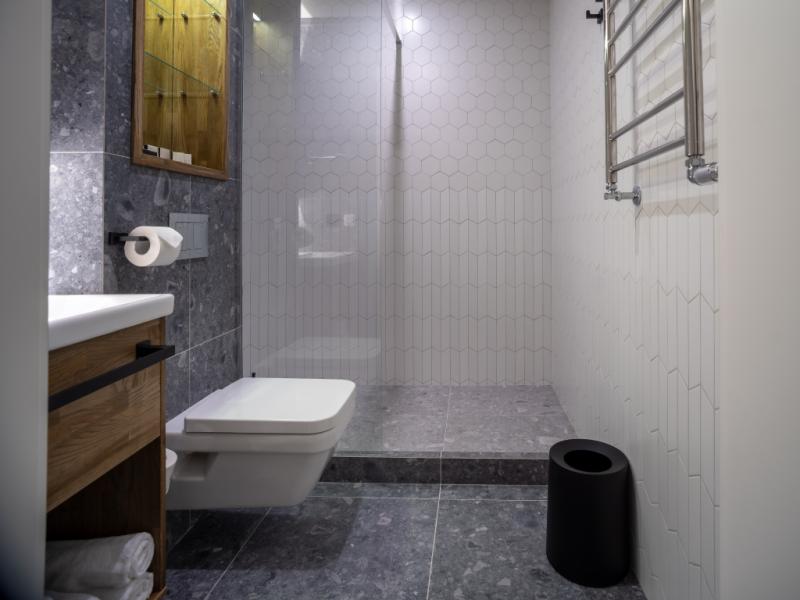 Amber Shore Collection