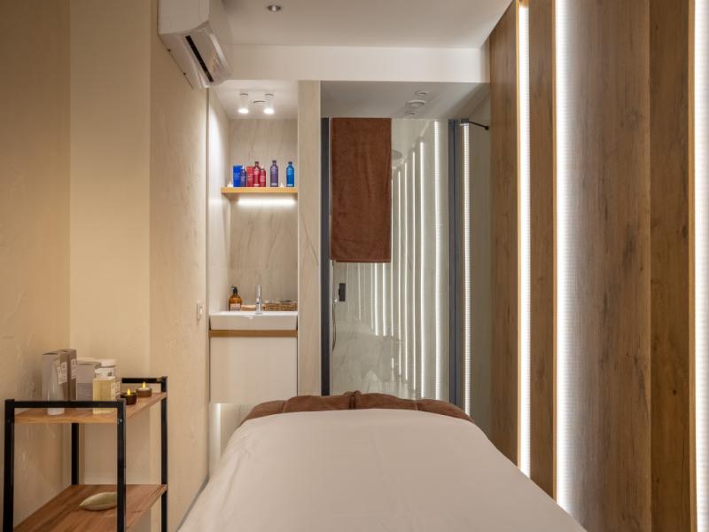 Amber Shore Collection