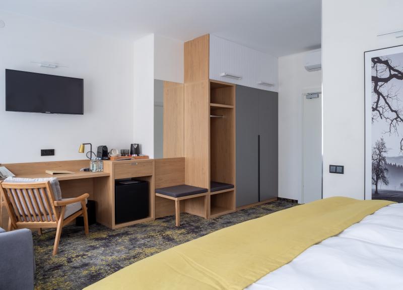 Amber Shore Collection