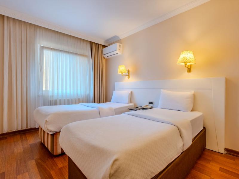 Peak Star Otel