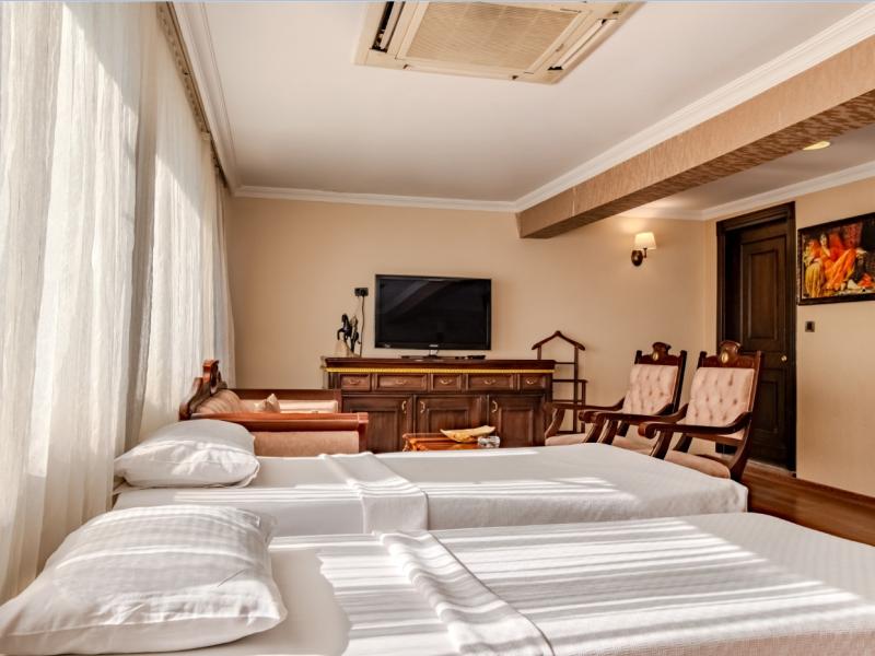 Peak Star Otel