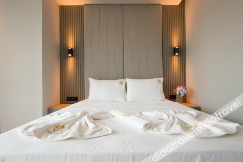 Sherlock Homes Hotels