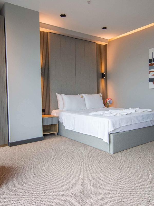 Sherlock Homes Hotels