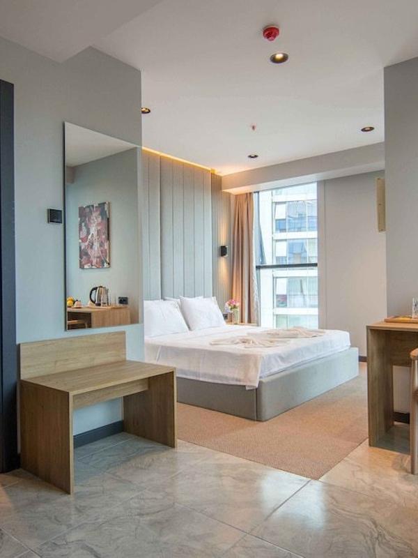 Sherlock Homes Hotels