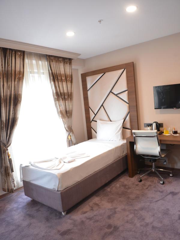 Litros Hotel & Spa
