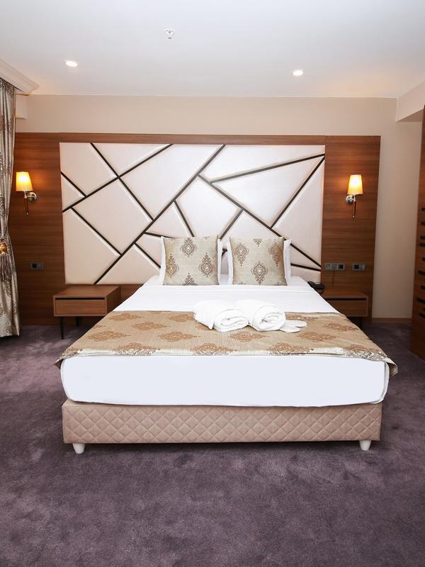 Litros Hotel & Spa