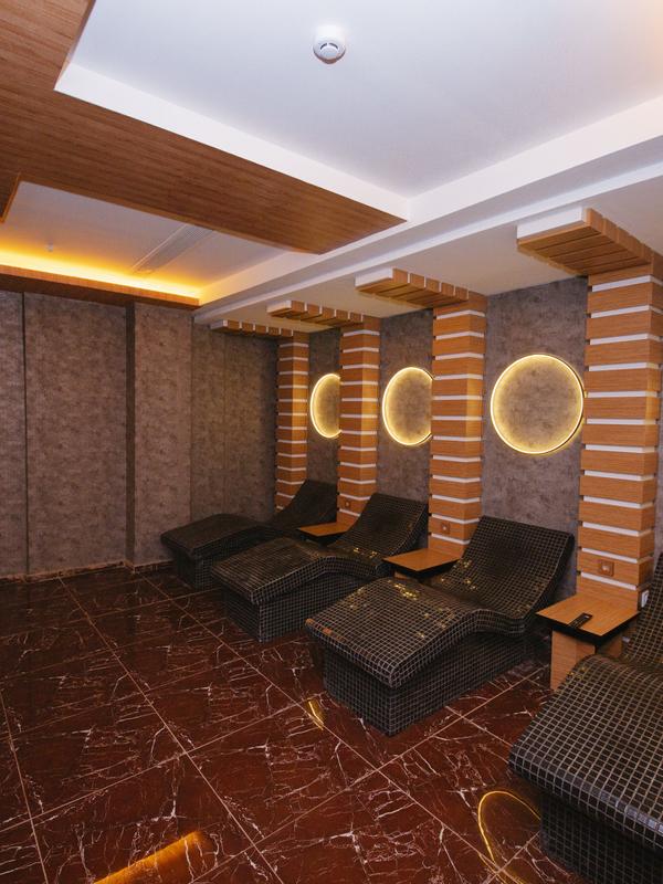 Litros Hotel & Spa